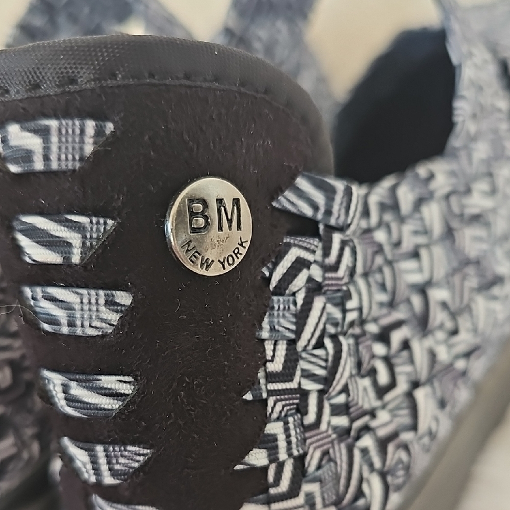 bernie mev. Monochrome Patterned Wedges - Picture 6 of 10